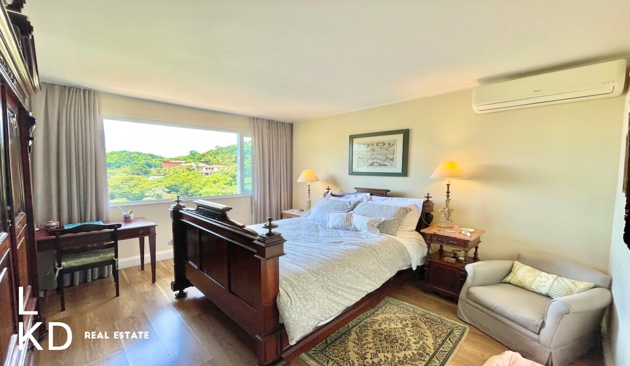CASA À VENDA NO ALTO GÁVEA_5445
