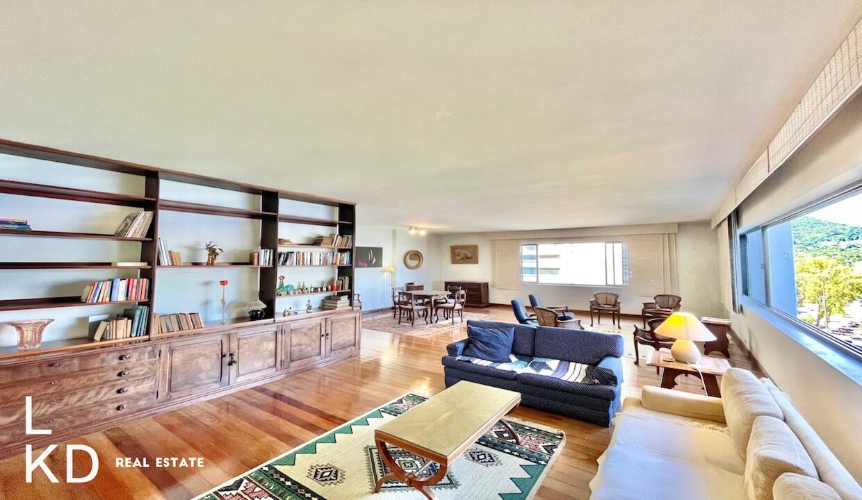 APARTAMENTO À VENDA NO CONDOMÍNIO GARÇA BRANCA_2511
