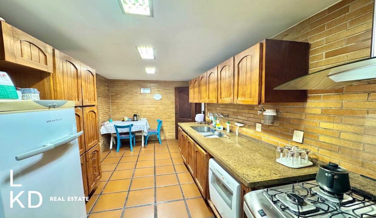 APARTAMENTO À VENDA NO ALTO LEBLON TIMOTEO DA COSTA_9308