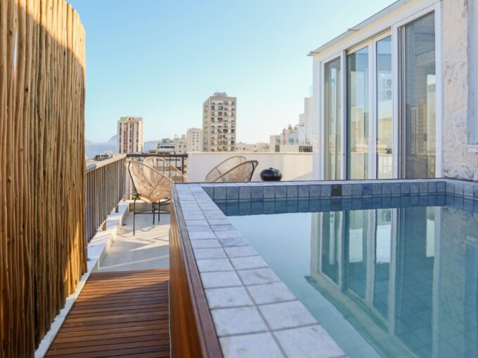 Cobertura Duplex Exclusiva em Ipanema – A 5 Minutos da Praia