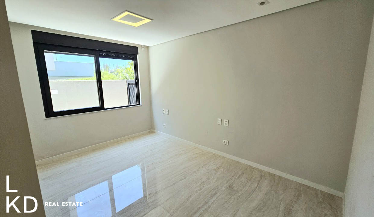CASA ALPHAVILLE-17