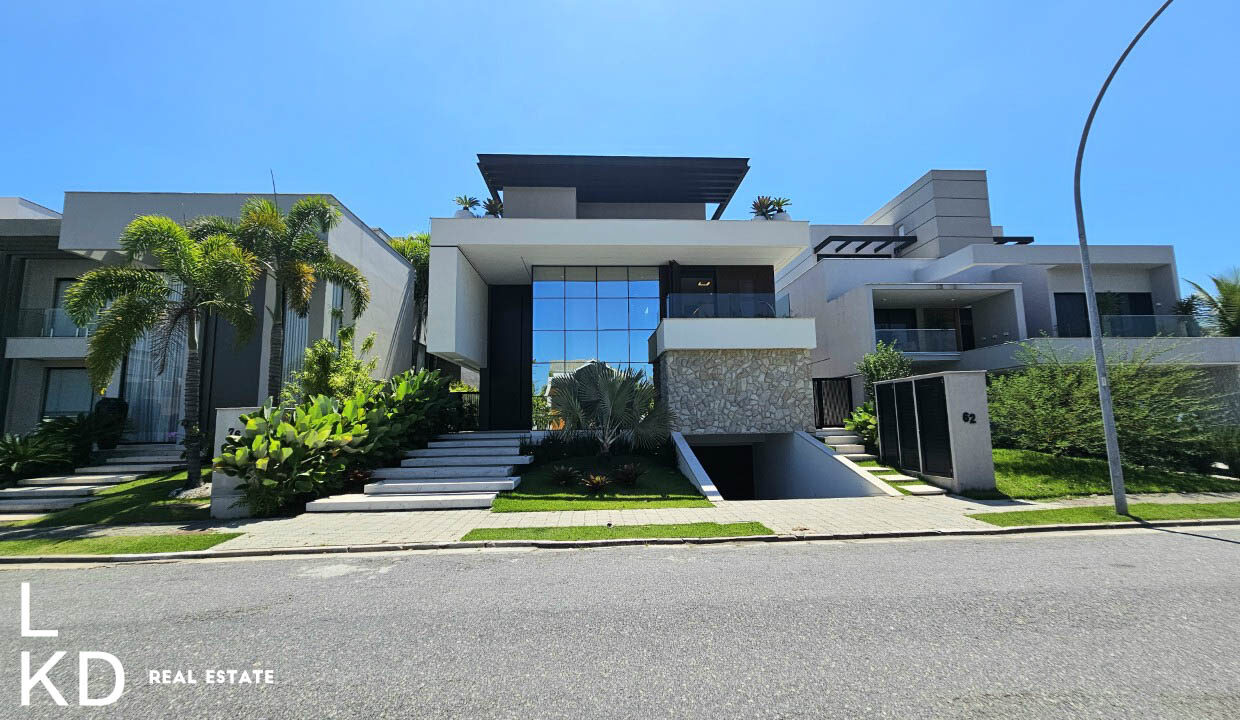 CASA ALPHAVILLE-2