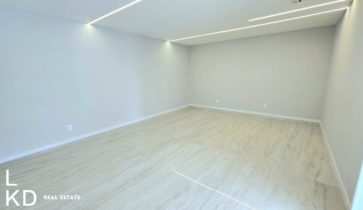 CASA ALPHAVILLE-46
