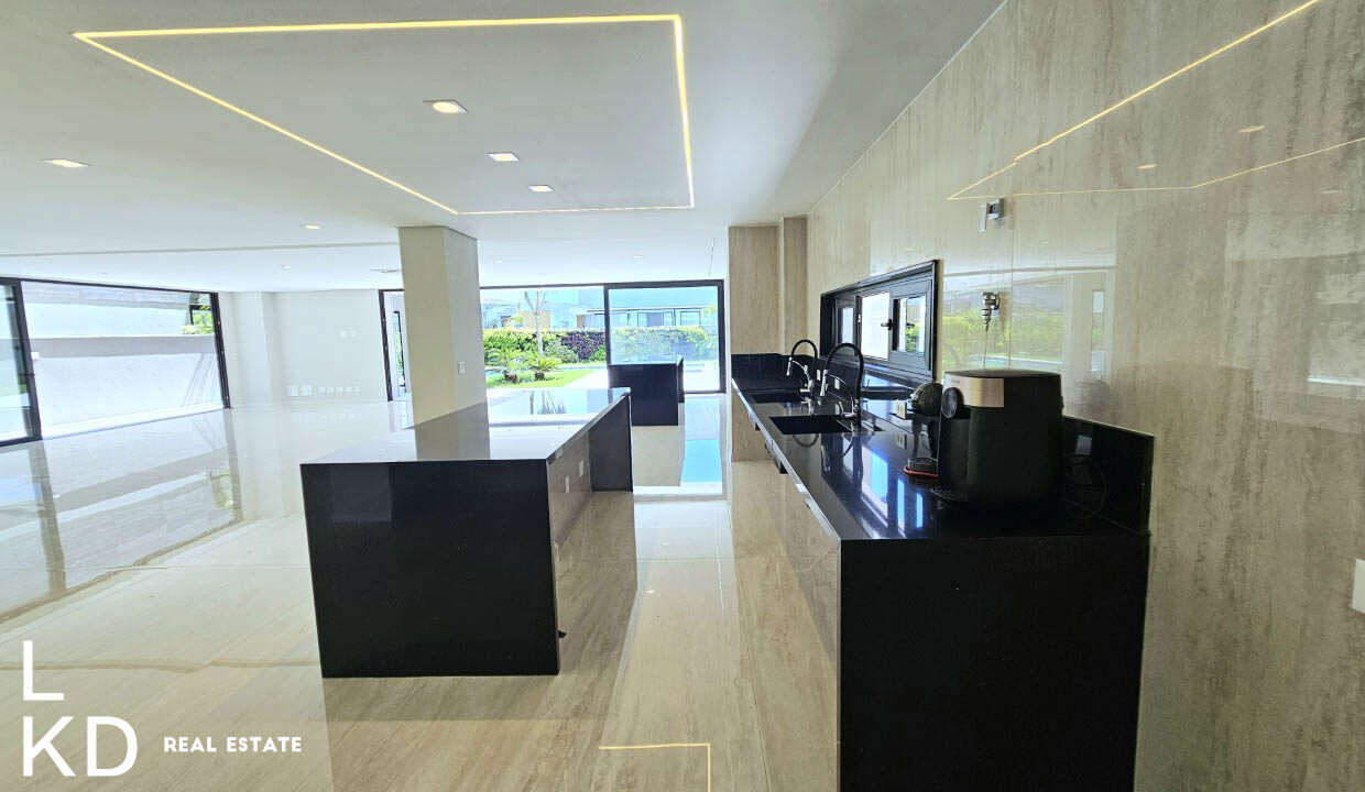 CASA ALPHAVILLE-5