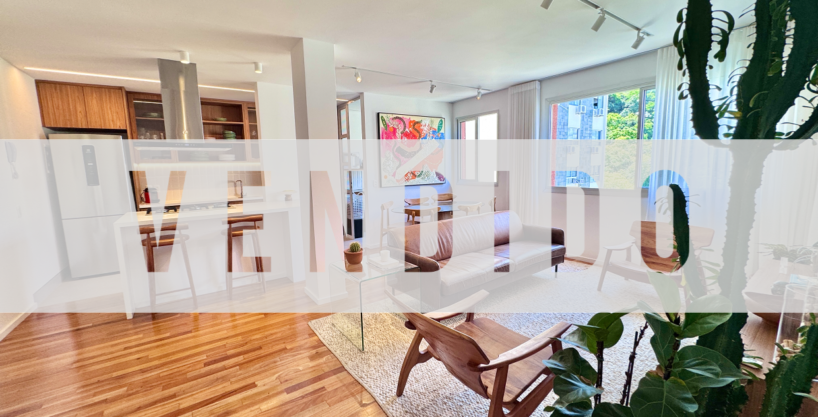 Apartamento reformado à venda na Gávea 86 m²