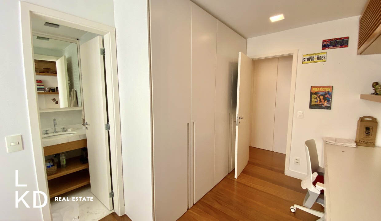 Apartamento Venda Custódio Serrão-16