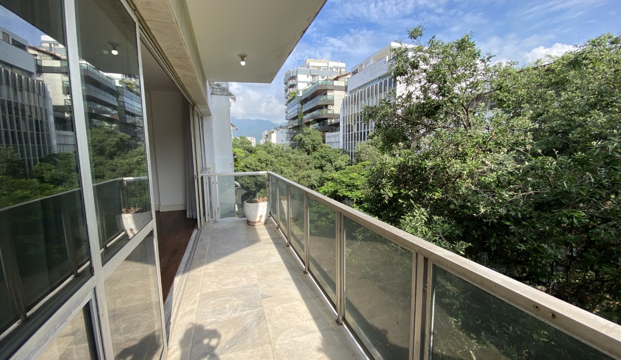 Apartamento amplo e elegante à venda numa das ruas mais tranquilas de Ipanema – 150 m² | 3 quartos | 2 vagas