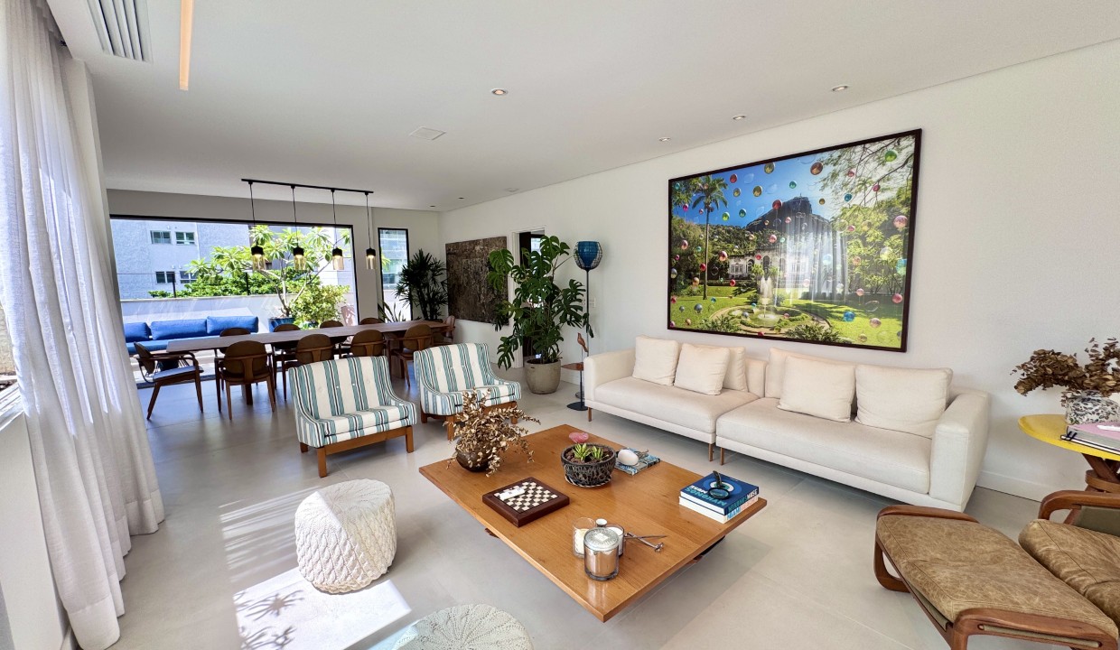 Cobertura linear à venda no Jardim Botânico, a poucos passos da Rua Maria Angélica – 320 m²