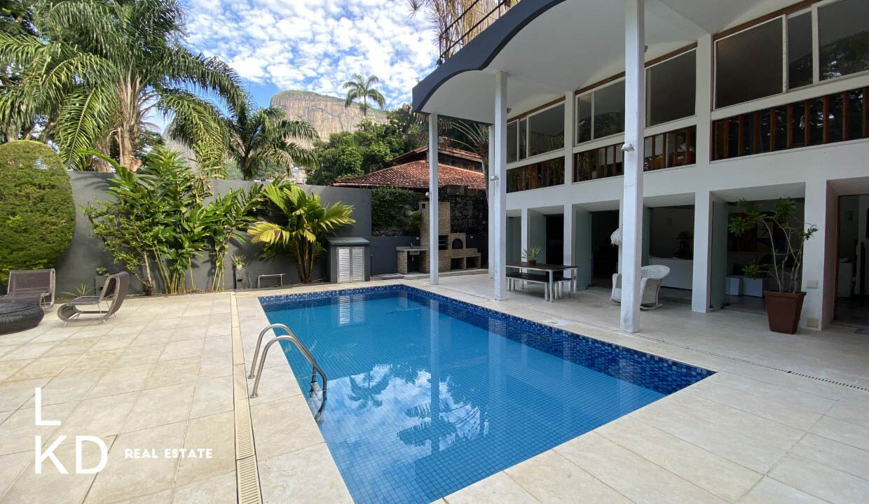 CASA À VENDA NA GÁVEA-8