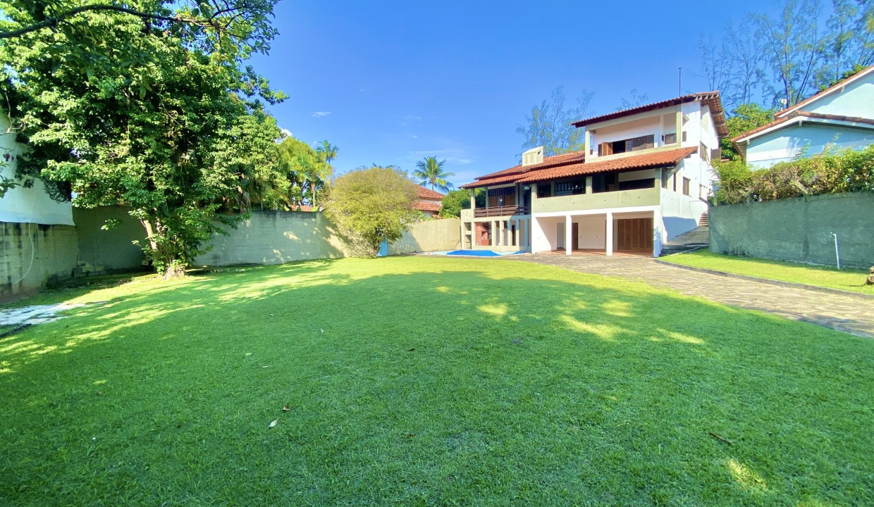 Casa à venda na Barra da Tijuca – 675 m² | 6 quartos | 5 vagas