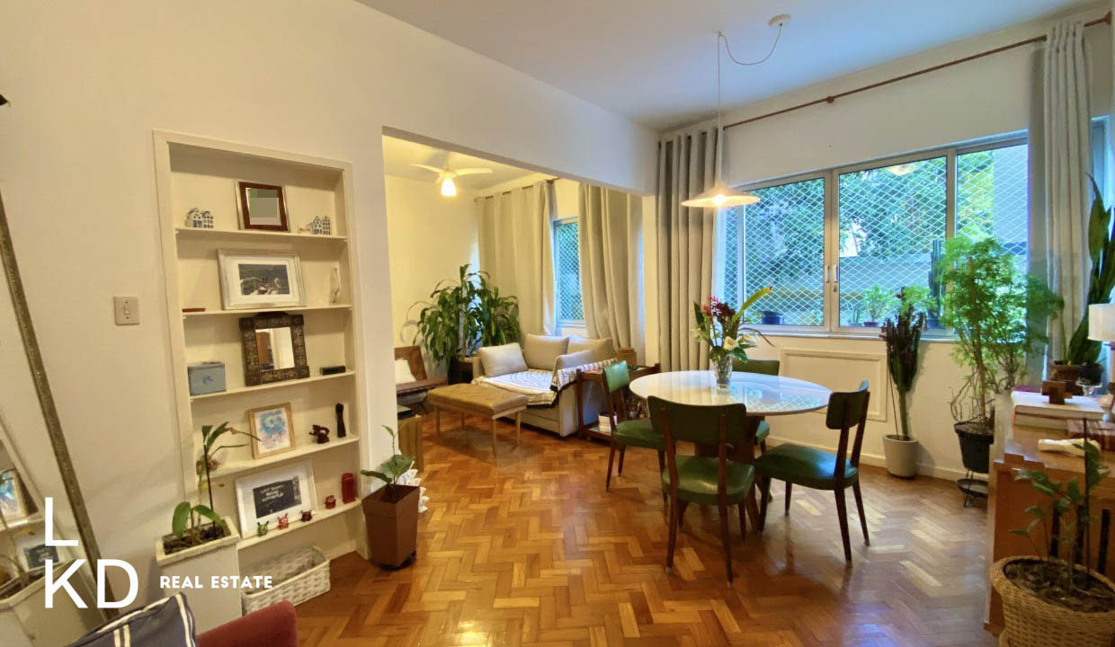 APARTAMENTO À VENDA NA GÁVEA