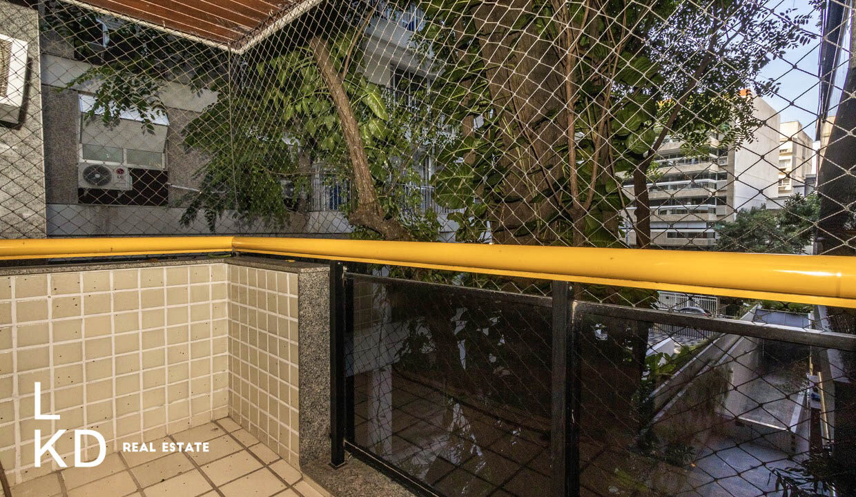 APARTAMENTO LEBLON À VENDA-11