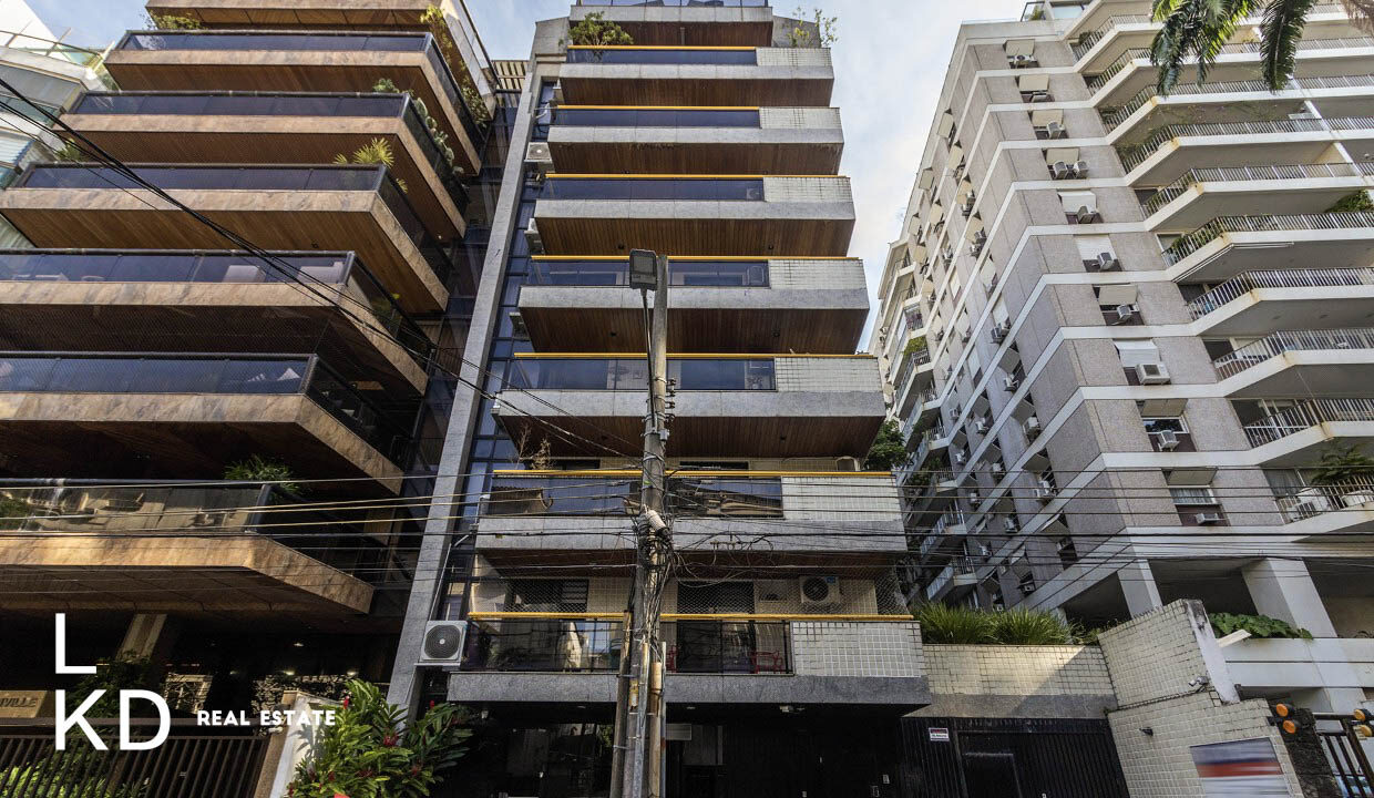 APARTAMENTO LEBLON À VENDA