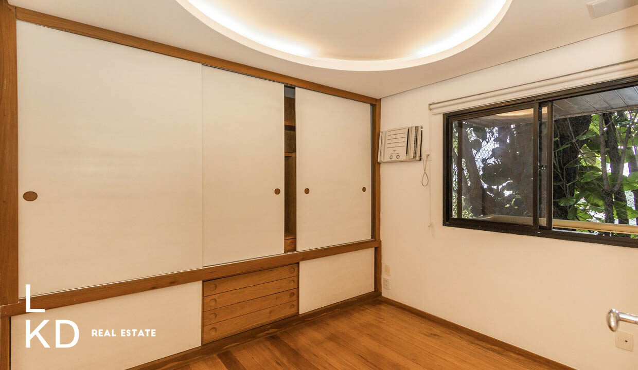 APARTAMENTO LEBLON À VENDA-14