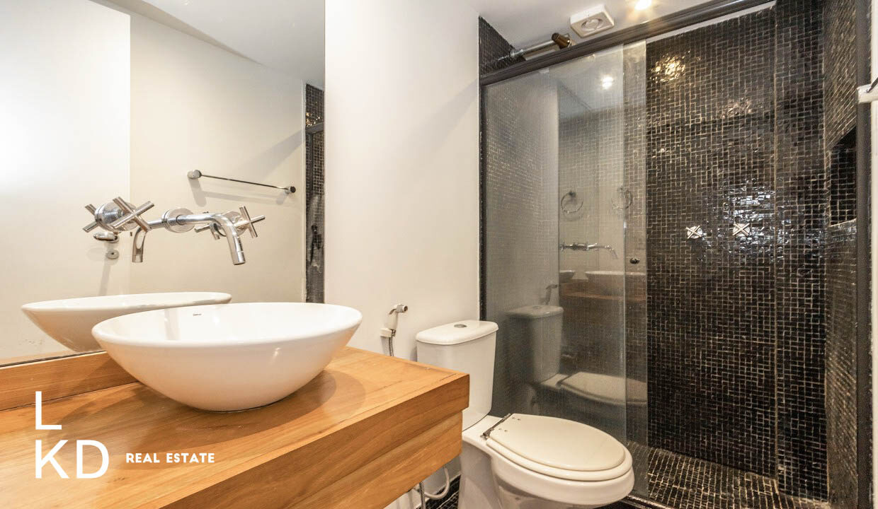 APARTAMENTO LEBLON À VENDA-16