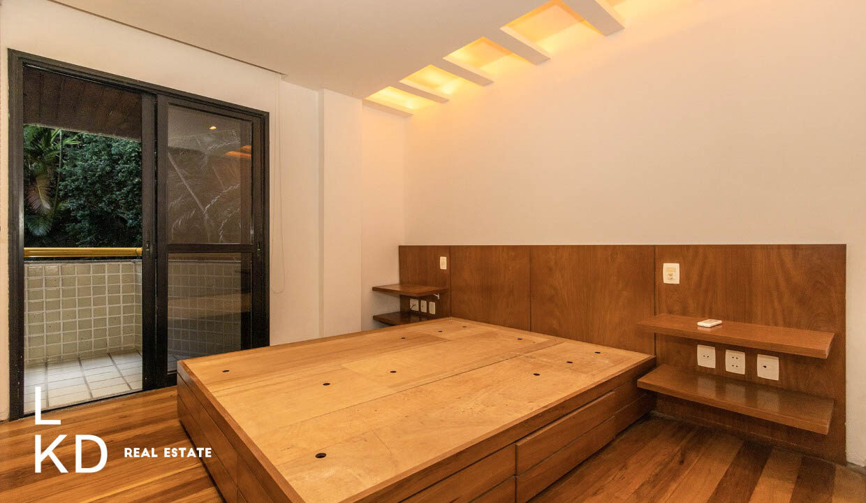 APARTAMENTO LEBLON À VENDA-17