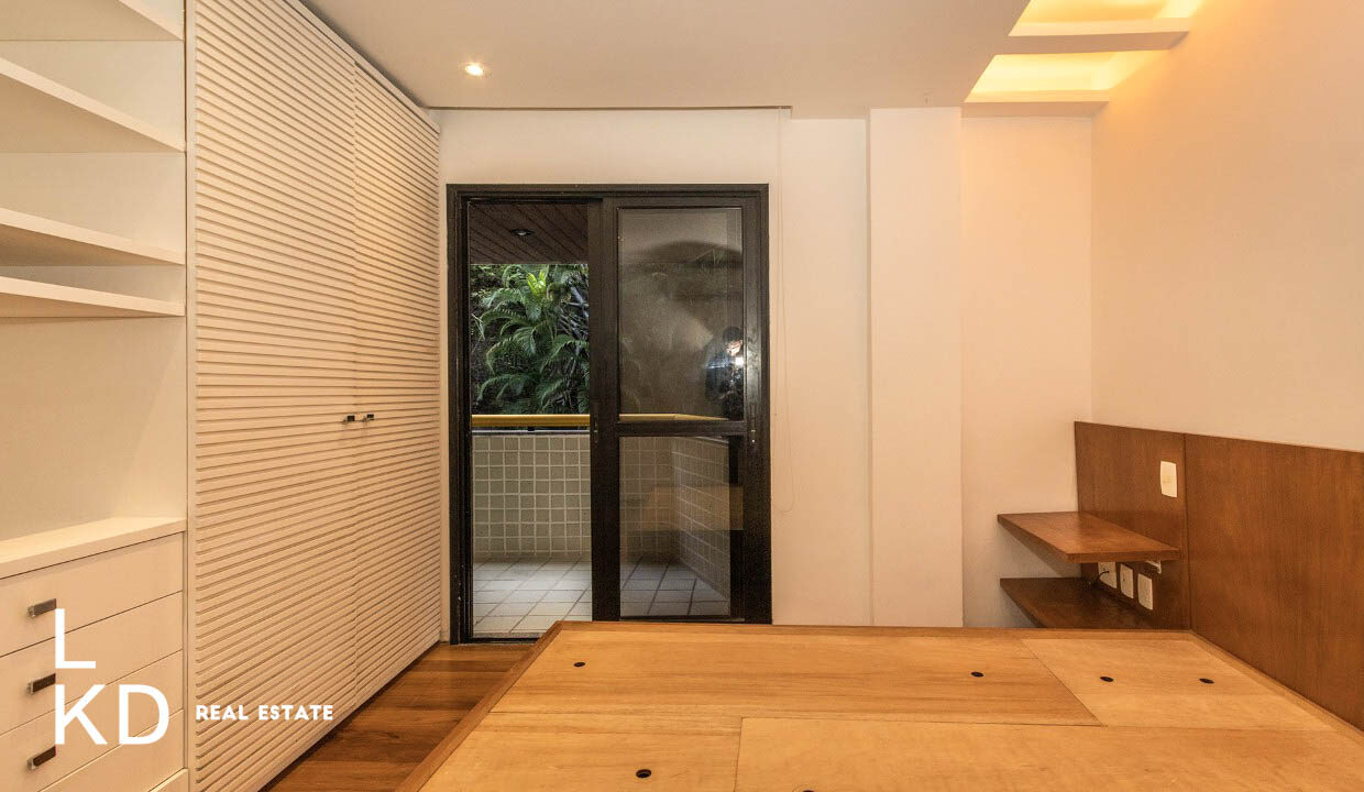 APARTAMENTO LEBLON À VENDA-18