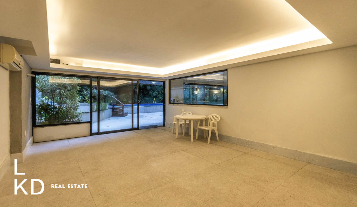 APARTAMENTO LEBLON À VENDA-29