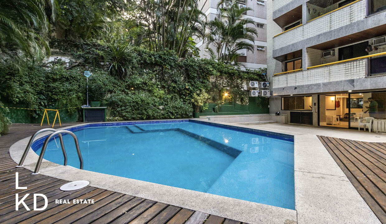 APARTAMENTO LEBLON À VENDA-45