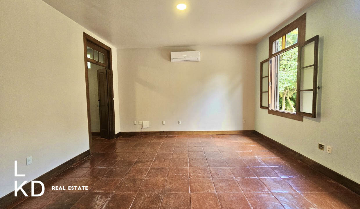 CASA À VENDA ITANHANGÁ_
