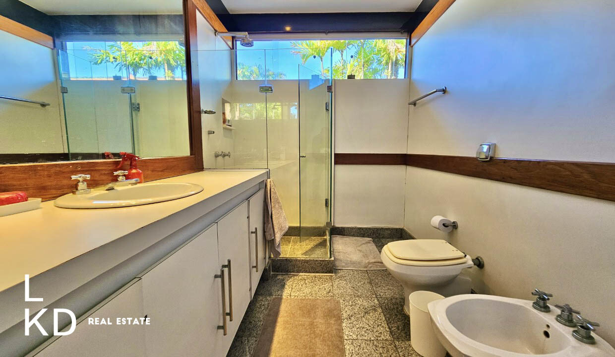 CASA À VENDA BARRA DA TIJUCA-38