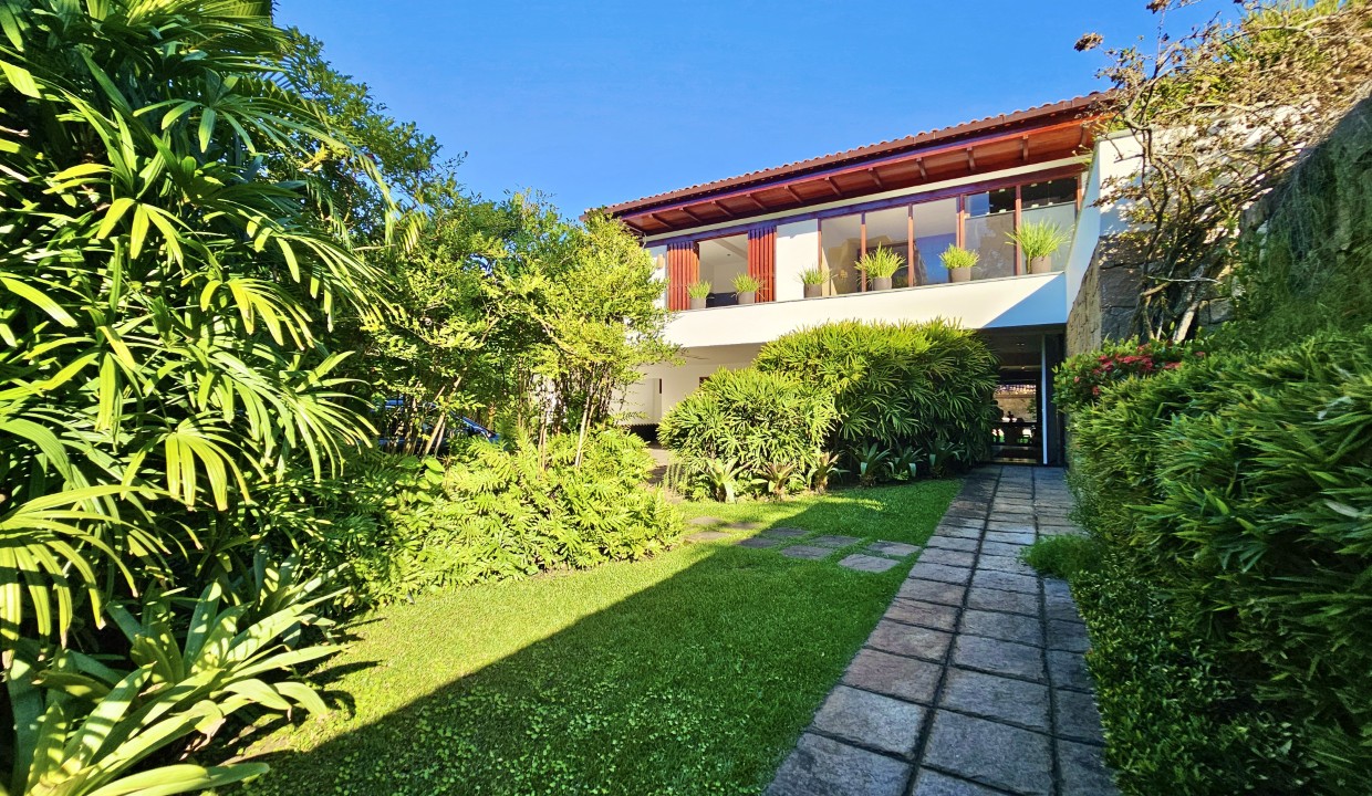 Casa à venda no Condomínio Nova Ipanema